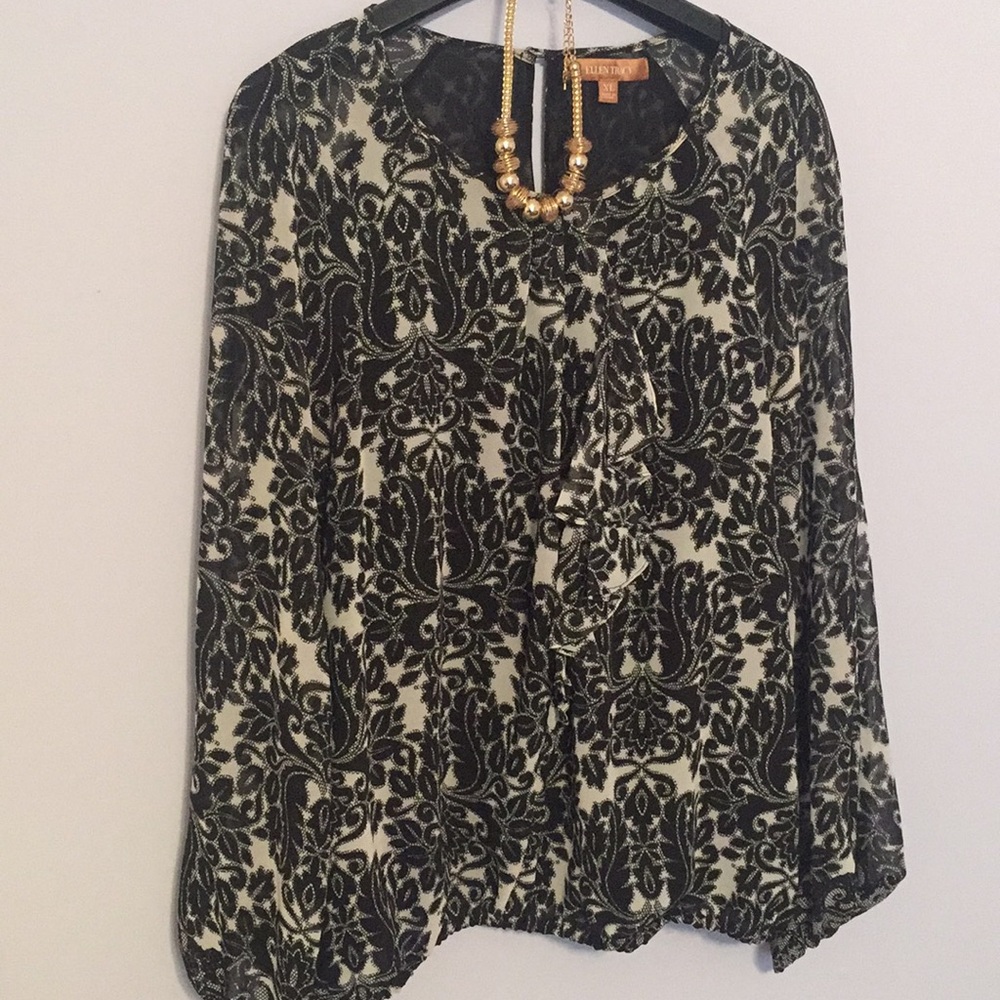 Ellen Tracy Black and White Blouse